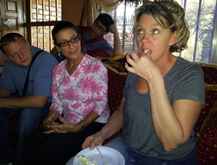 1a Trying the corn potato thing in a husk