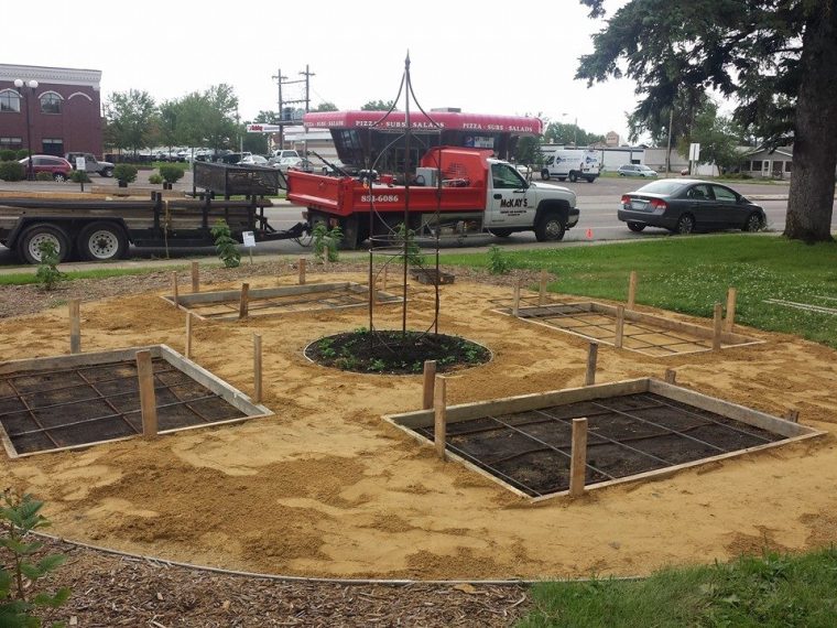 Brainerd Public Library, Book Journey, Sheila DeChantal